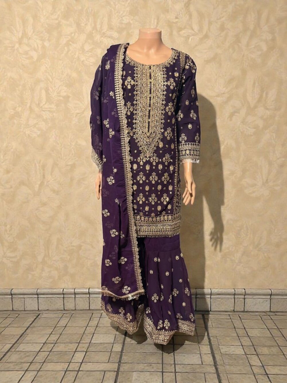 Traditional Salwar Kameez, Cultural Wear for Women